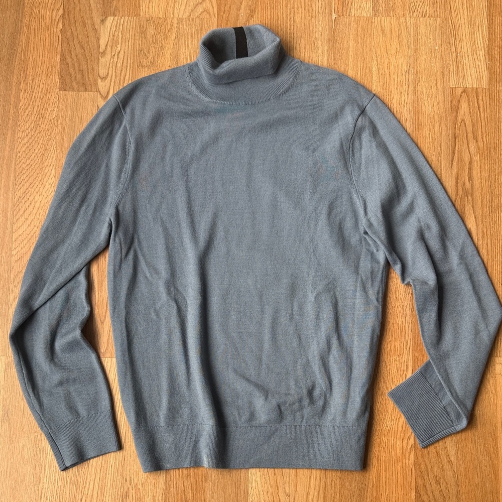 Club Monaco Charcoal Turtleneck Sweater